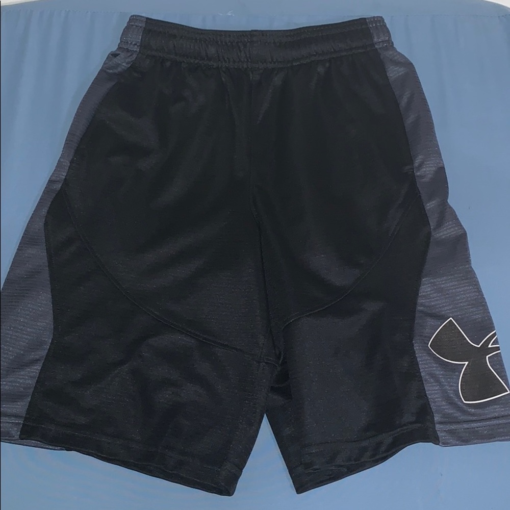 Basketball shorts